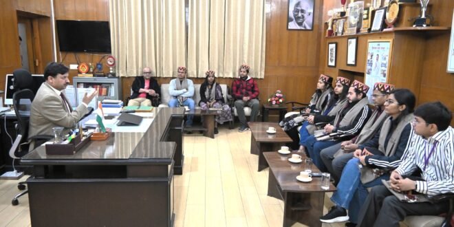 2025 बैच के प्रोबेशनर आईएएस अधिकारियों ने की उपायुक्त से मुलाक़ात