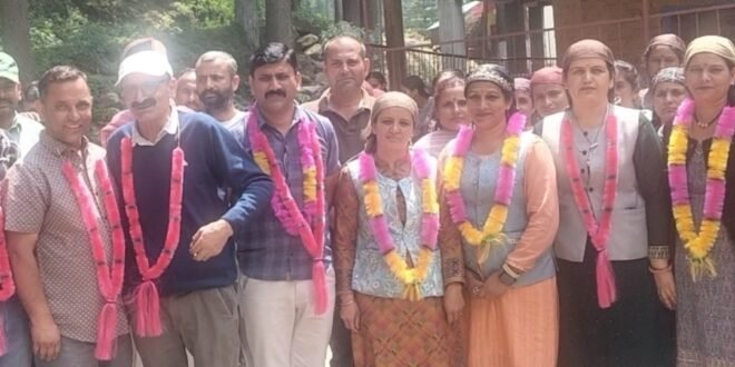 चौपाल के धबास स्कूल प्रबंधन समिति का गठन, राजेंद्र सिंह त्यागी बने अध्यक्ष
